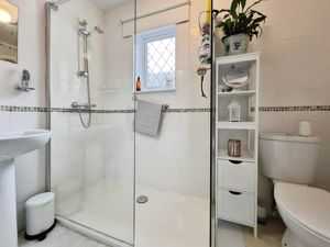 Photo 15- click for photo gallery